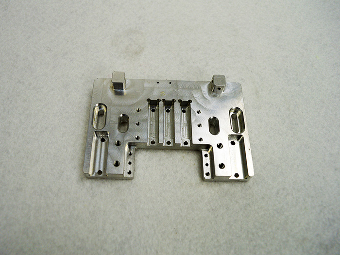 鋁合金加工(gōng)